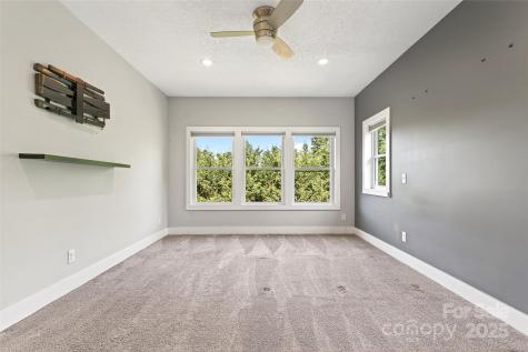 4 Stars Forever Drive Black Mountain NC 28711