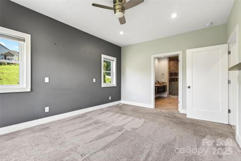 4 Stars Forever Drive Black Mountain NC 28711