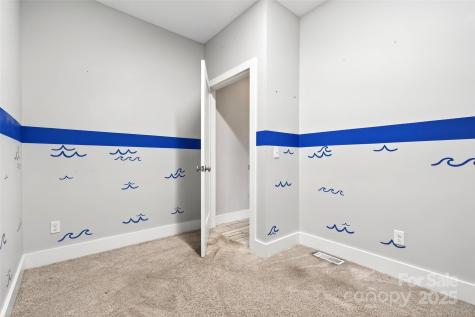 4 Stars Forever Drive Black Mountain NC 28711