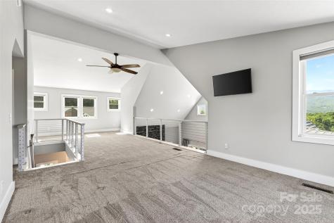 4 Stars Forever Drive Black Mountain NC 28711