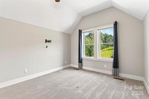 4 Stars Forever Drive Black Mountain NC 28711