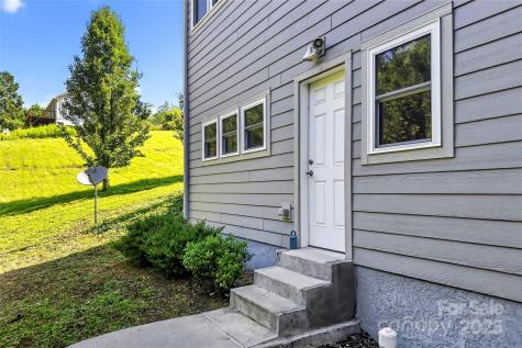 4 Stars Forever Drive Black Mountain NC 28711