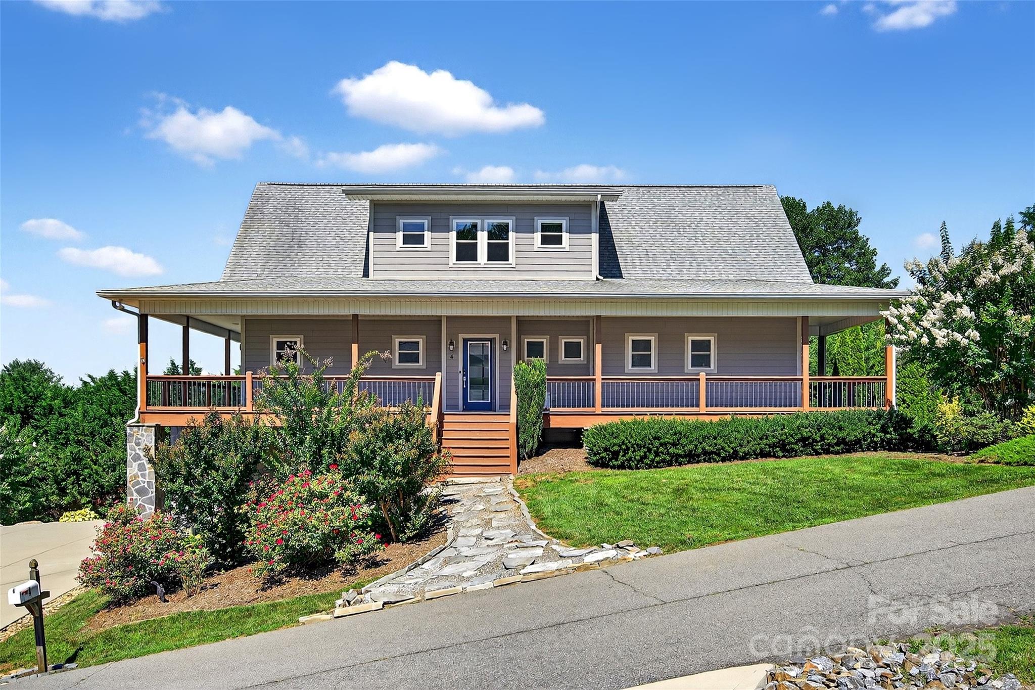 4 Stars Forever Drive Black Mountain NC 28711