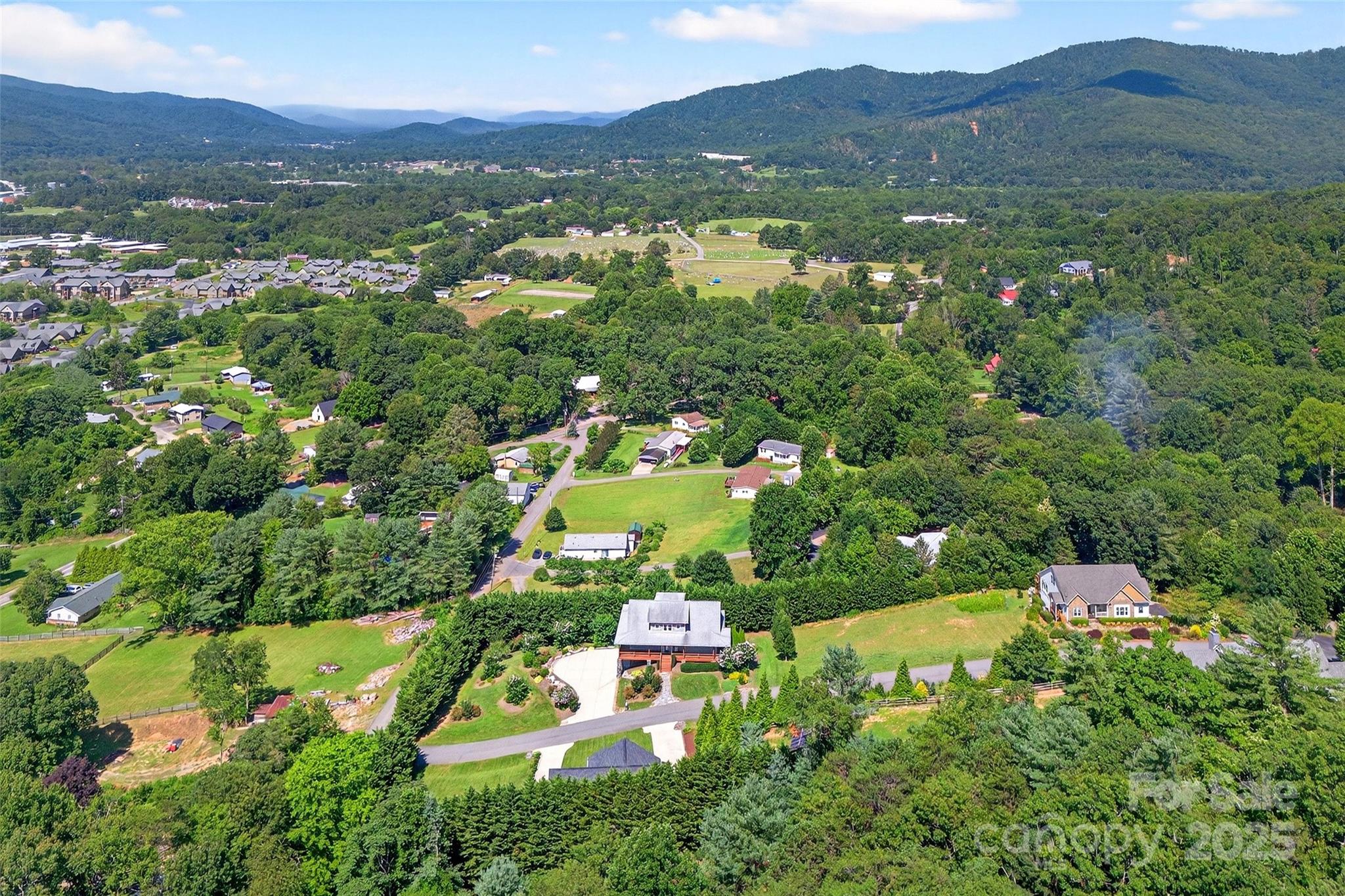 4 Stars Forever Drive Black Mountain NC 28711