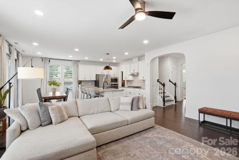 17504 Austins Creek Drive Charlotte NC 28278