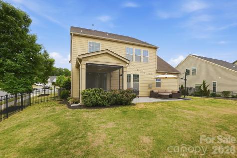 17504 Austins Creek Drive Charlotte NC 28278