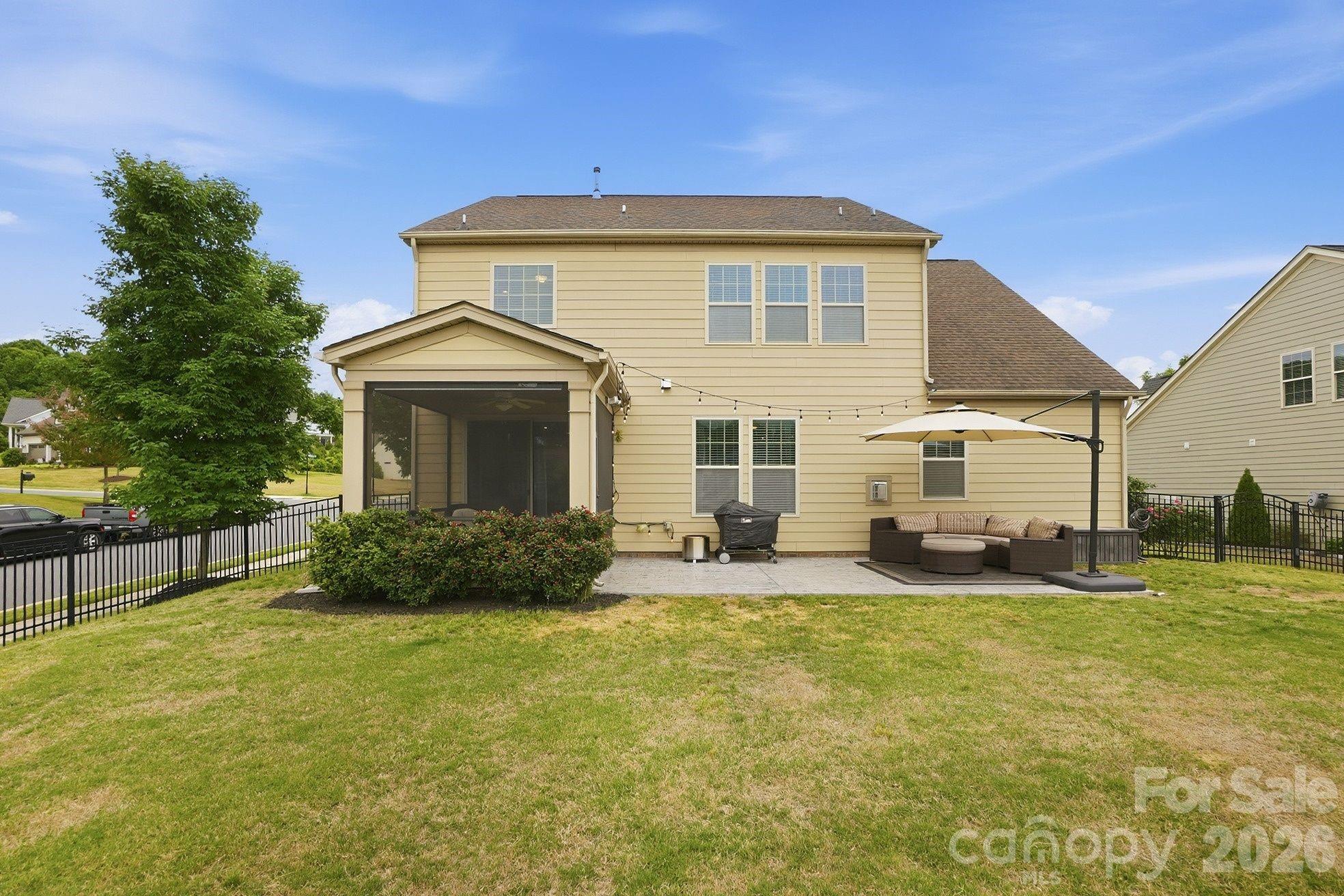 17504 Austins Creek Drive Charlotte NC 28278