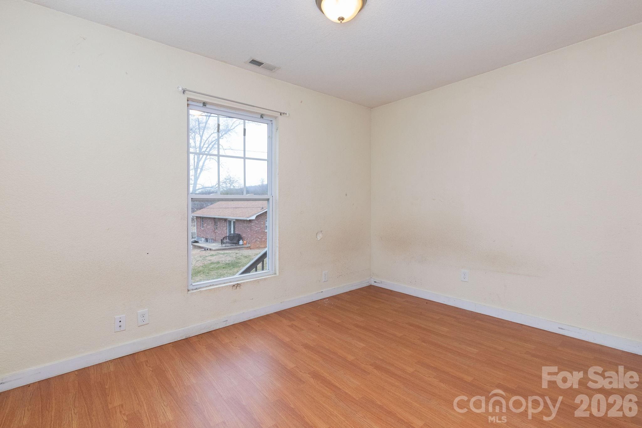 6 Overlook Circle Asheville NC 28803