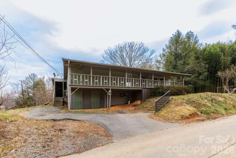 6 Overlook Circle Asheville NC 28803