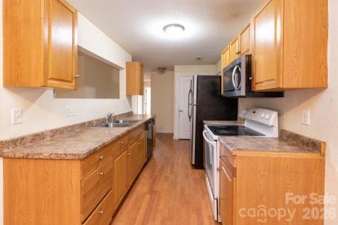 6 Overlook Circle Asheville NC 28803