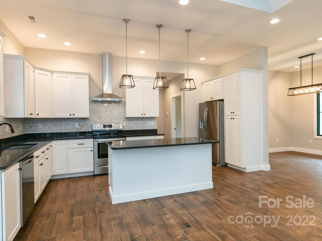 4 Coleman Boundary Road Barnardsville NC 28709