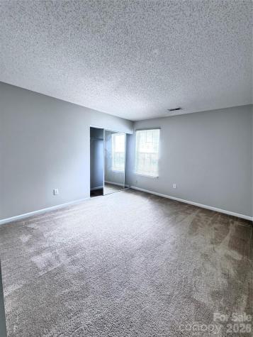 6528 Forest Cross Drive Charlotte NC 28216
