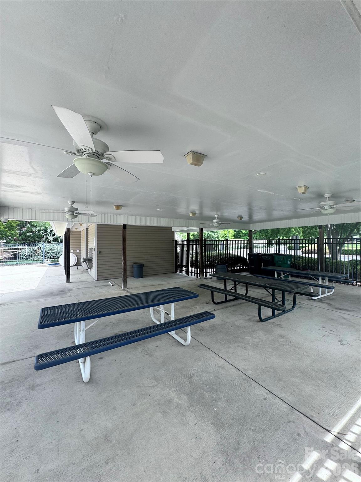 6528 Forest Cross Drive Charlotte NC 28216