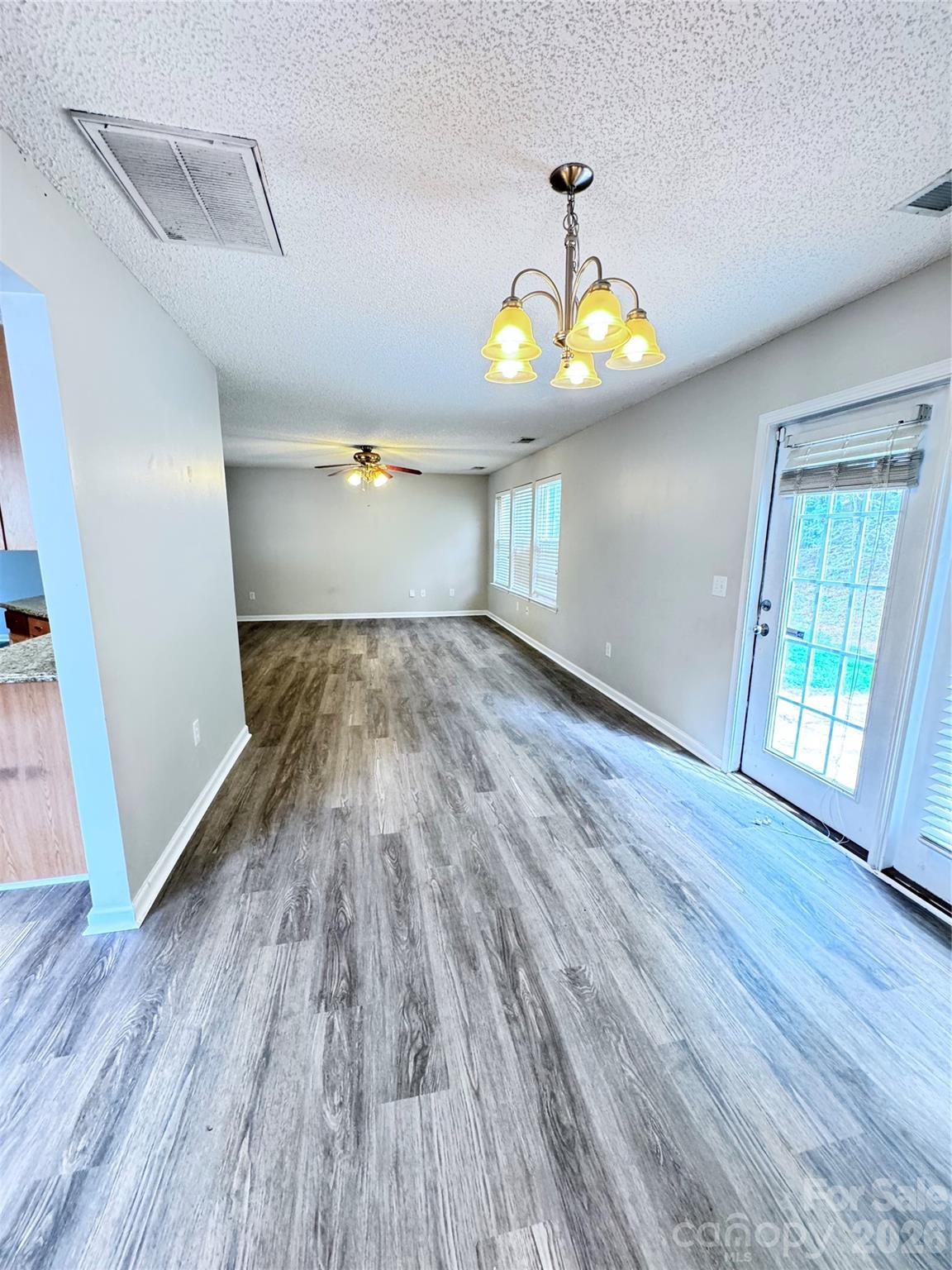 6528 Forest Cross Drive Charlotte NC 28216