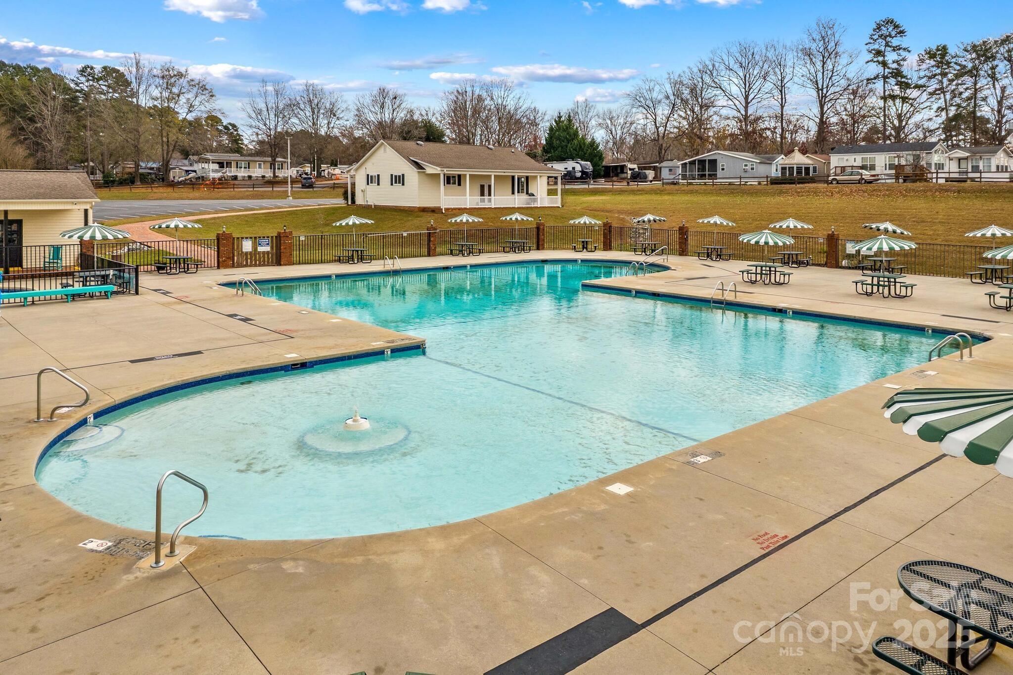 103 S Cardinal Drive New London NC 28127