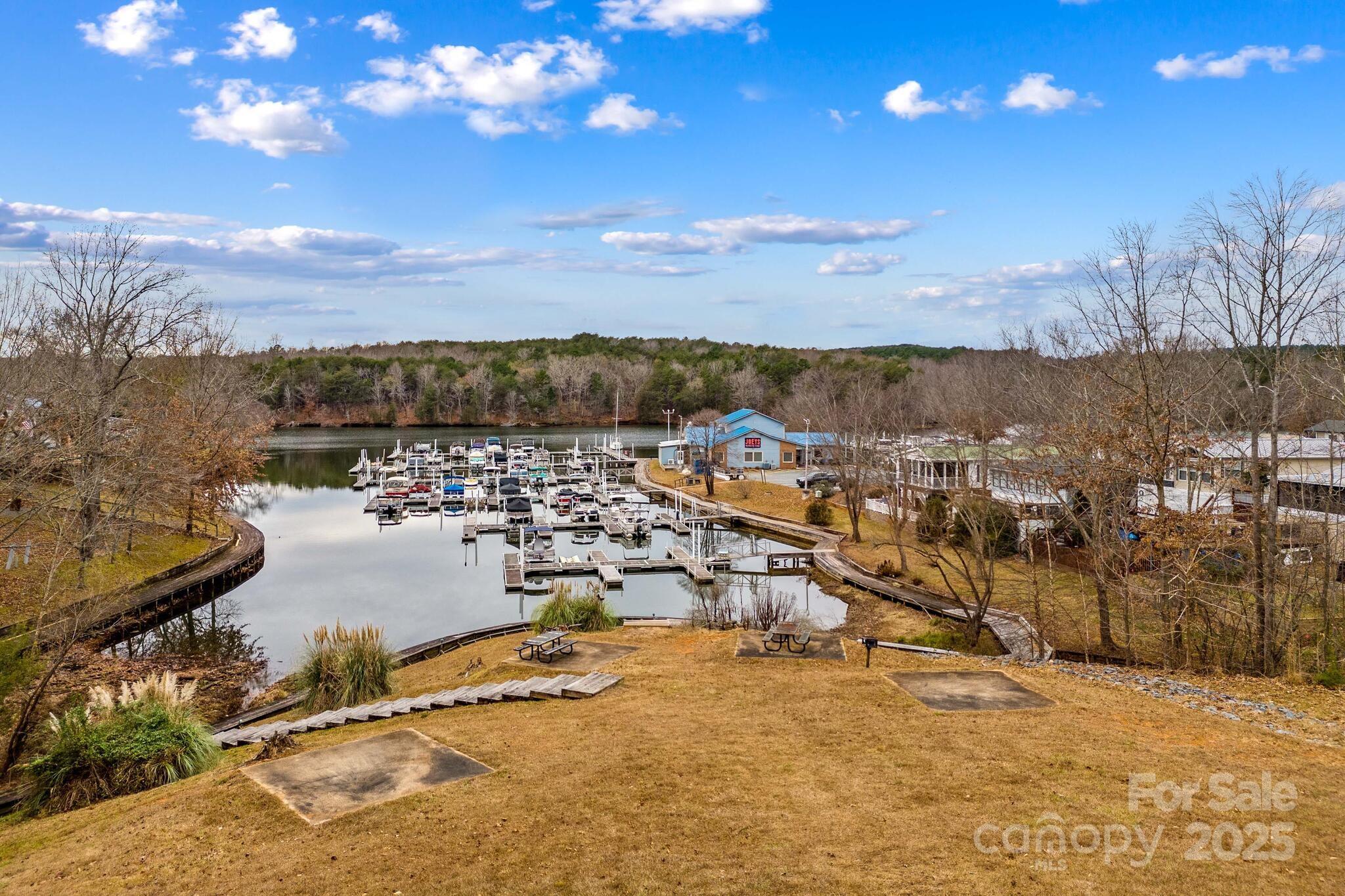 103 S Cardinal Drive New London NC 28127
