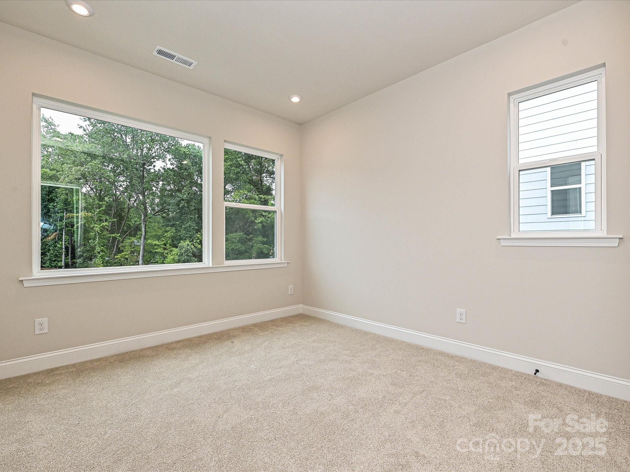 8034 Cedarsmith Court Charlotte NC 28217