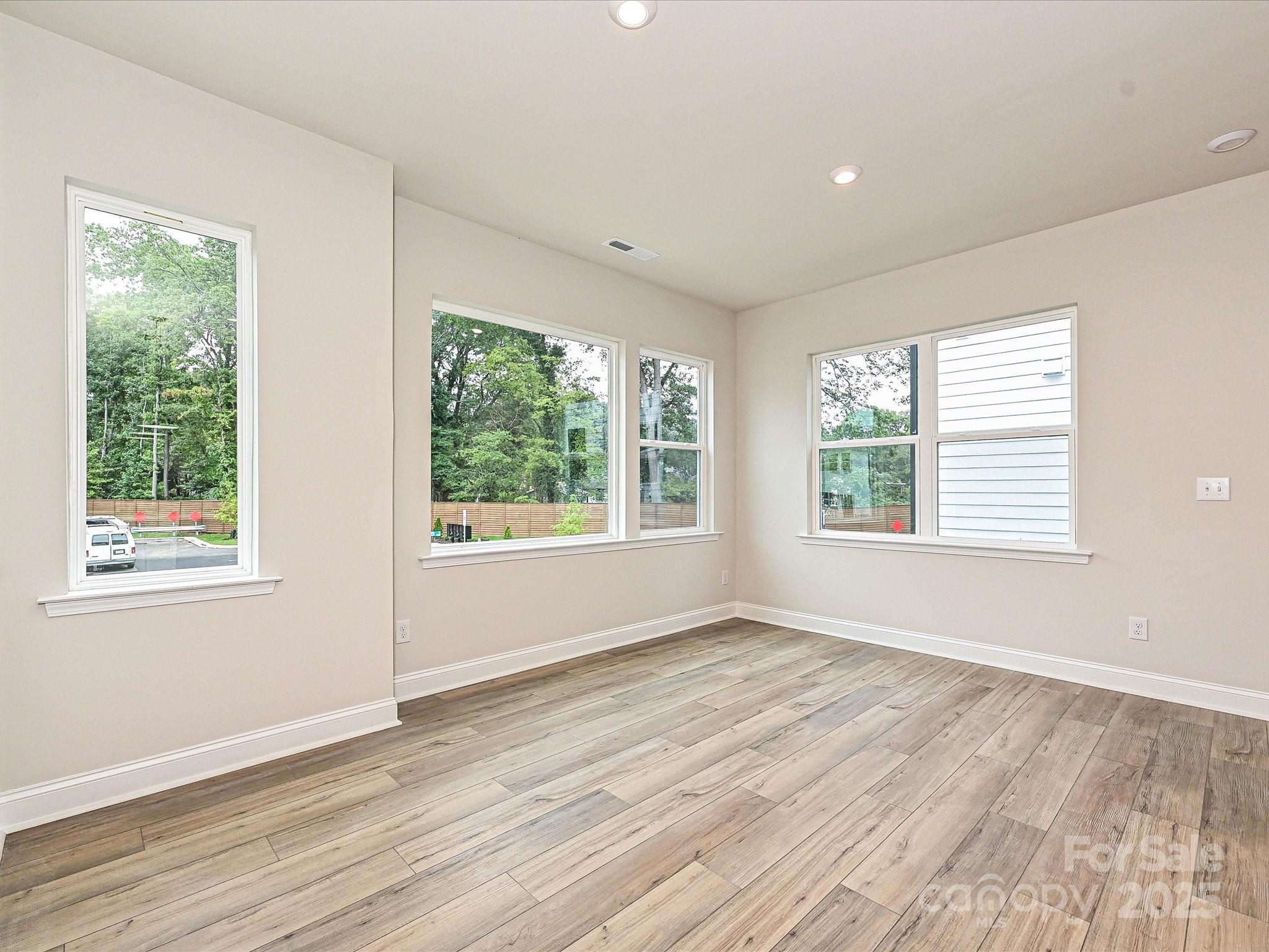 8034 Cedarsmith Court Charlotte NC 28217
