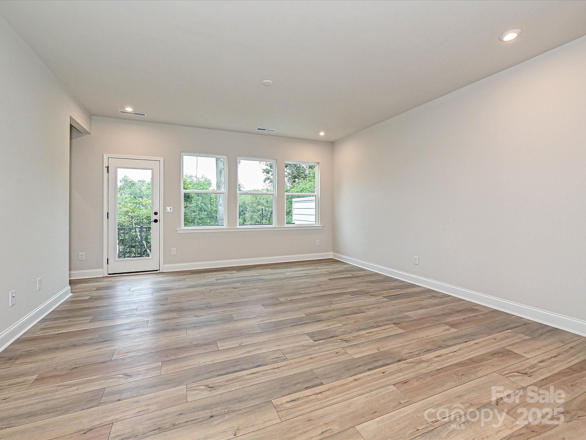 8034 Cedarsmith Court Charlotte NC 28217