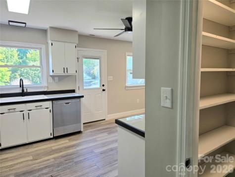 20 Mount Carmel Drive Asheville NC 28806