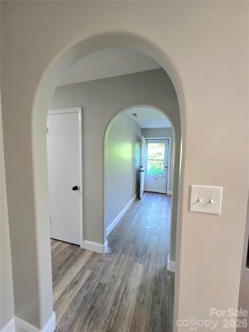 20 Mount Carmel Drive Asheville NC 28806