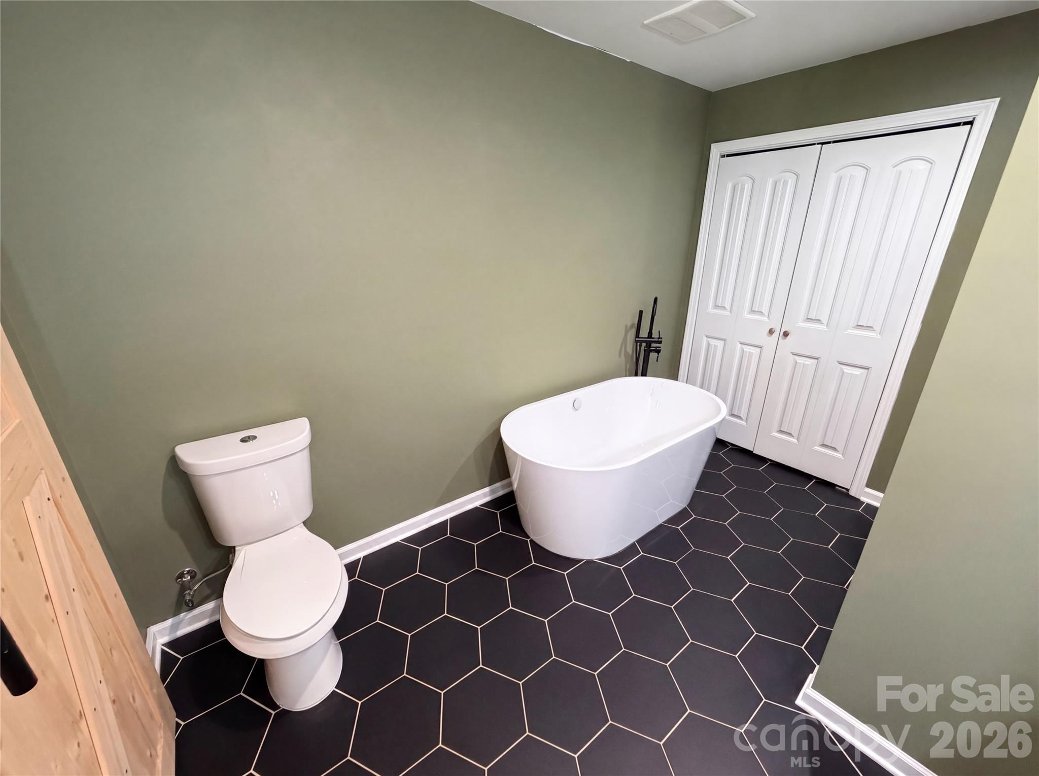 1520 Herrin Avenue Charlotte NC 28205