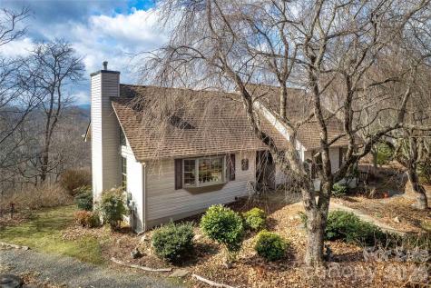 149 Windy Hill Circle Tuckasegee NC 28783
