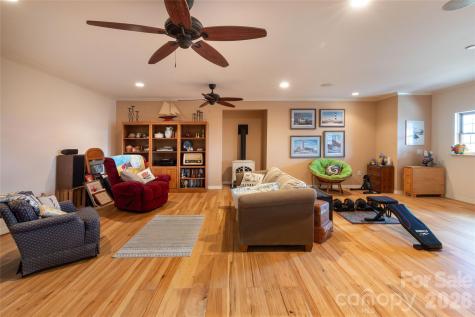 149 Windy Hill Circle Tuckasegee NC 28783