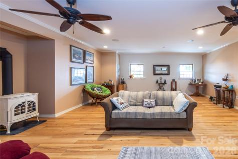 149 Windy Hill Circle Tuckasegee NC 28783