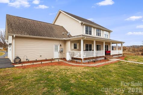 79 Bear Creek Hills Drive Leicester NC 28748