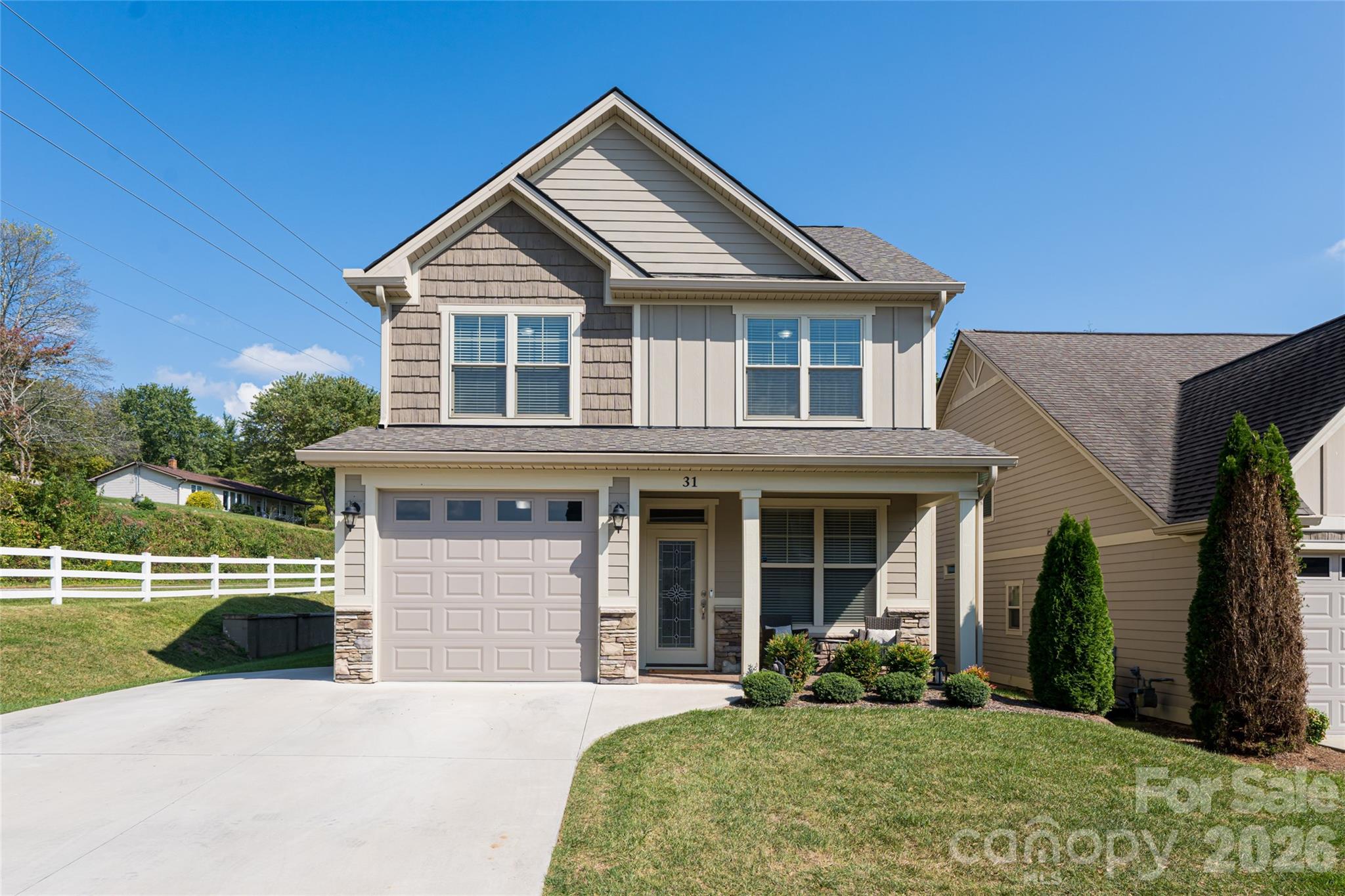 31 Burlington Lane Fletcher NC 28732