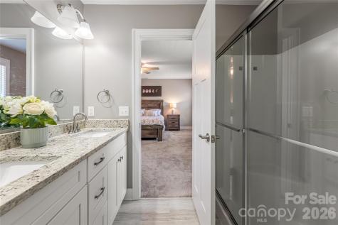 31 Burlington Lane Fletcher NC 28732