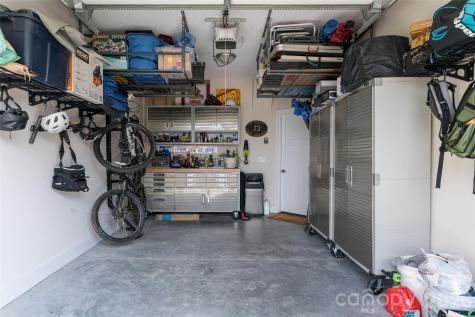 31 Burlington Lane Fletcher NC 28732