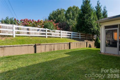 31 Burlington Lane Fletcher NC 28732