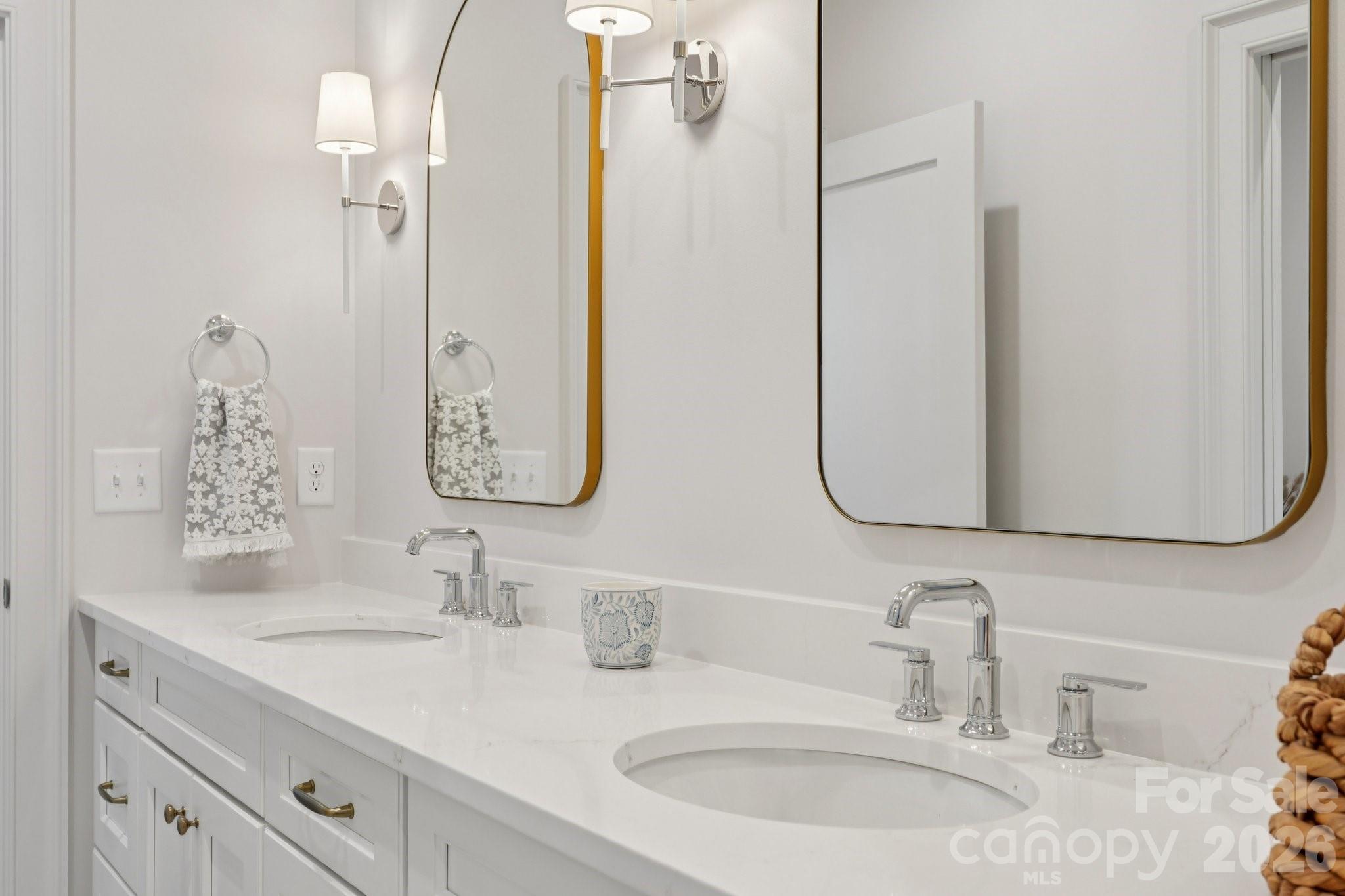 444 Hunter Lane Charlotte NC 28211