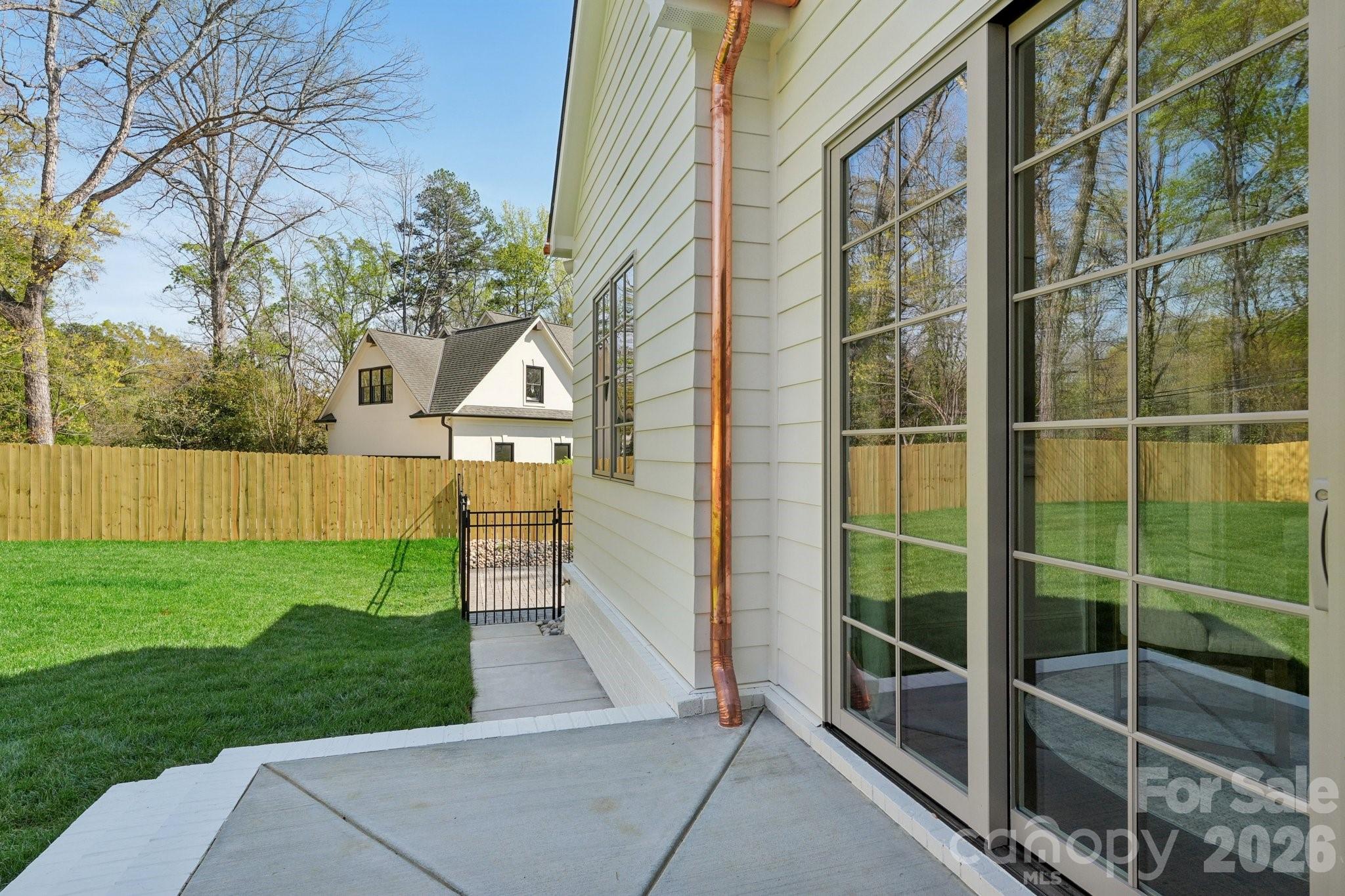444 Hunter Lane Charlotte NC 28211