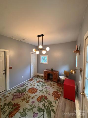 22 King Arthur Place Asheville NC 28806