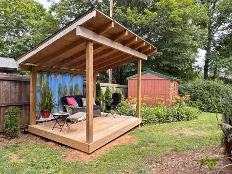 22 King Arthur Place Asheville NC 28806