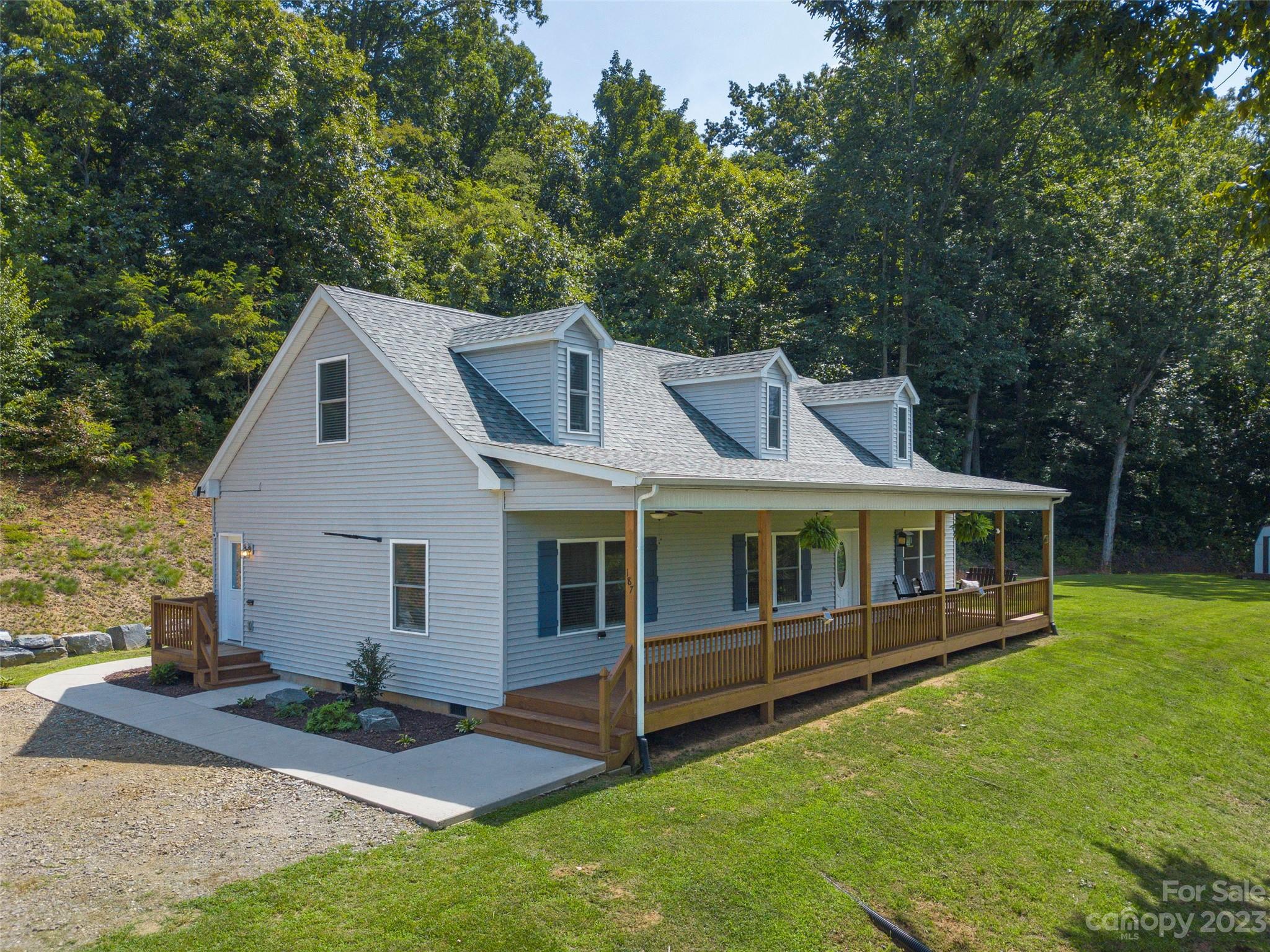 187 Richards Ridge Canton NC 28716