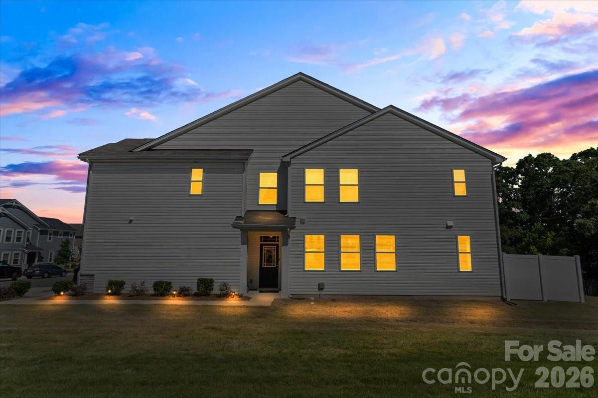 4529 Iron Oak Lane Charlotte NC 28269