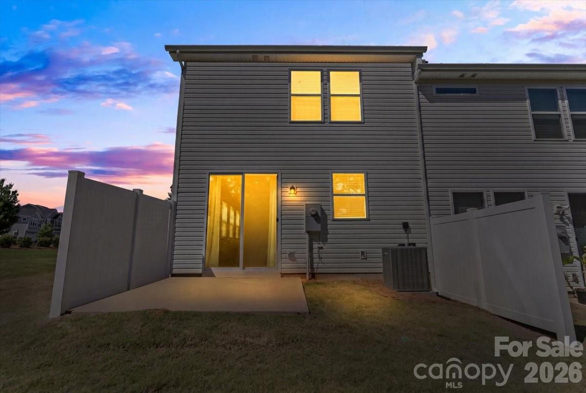 4529 Iron Oak Lane Charlotte NC 28269