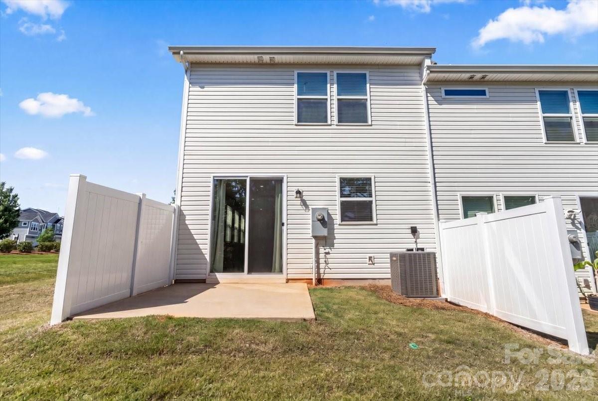 4529 Iron Oak Lane Charlotte NC 28269