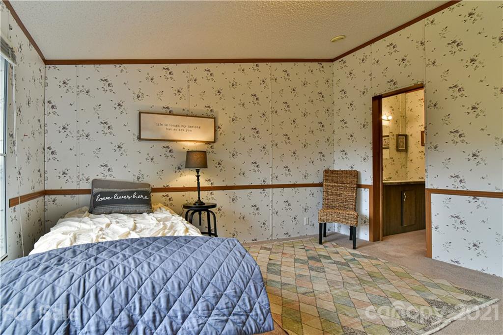 55 Morgan Road Weaverville NC 28787