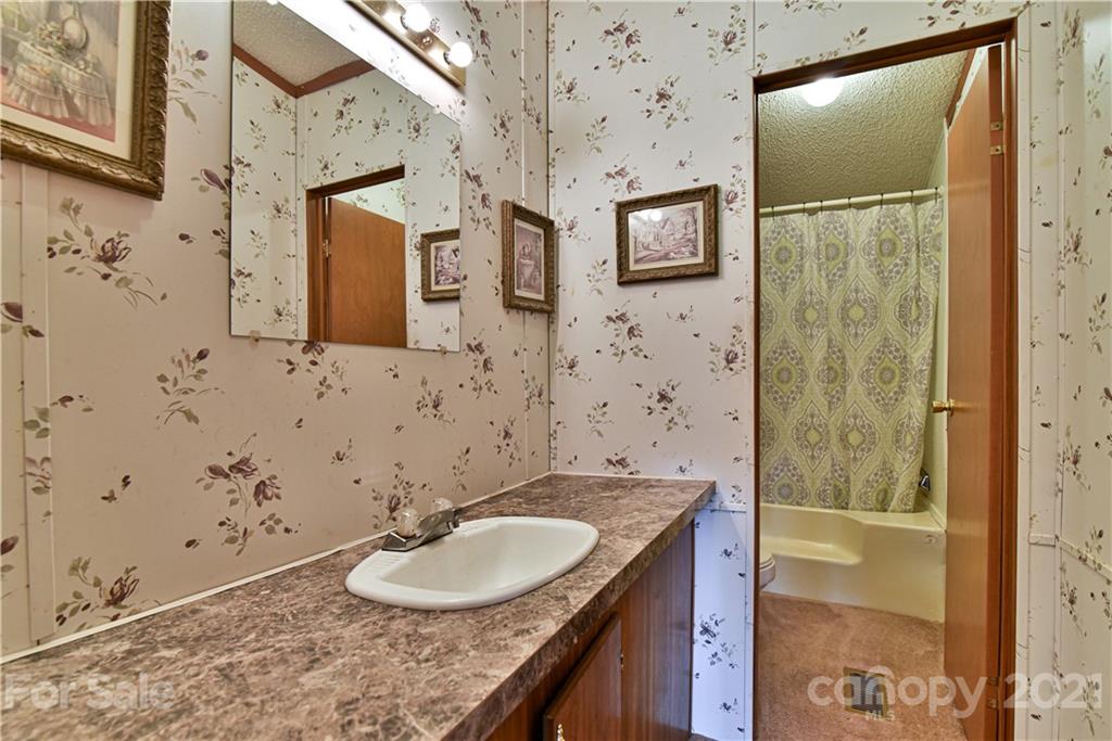 55 Morgan Road Weaverville NC 28787
