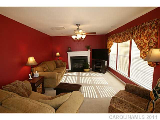 14212 Lynderwood Court Charlotte NC 28273