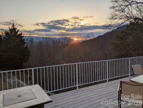 553 Deep Gap Road Sylva NC 28779