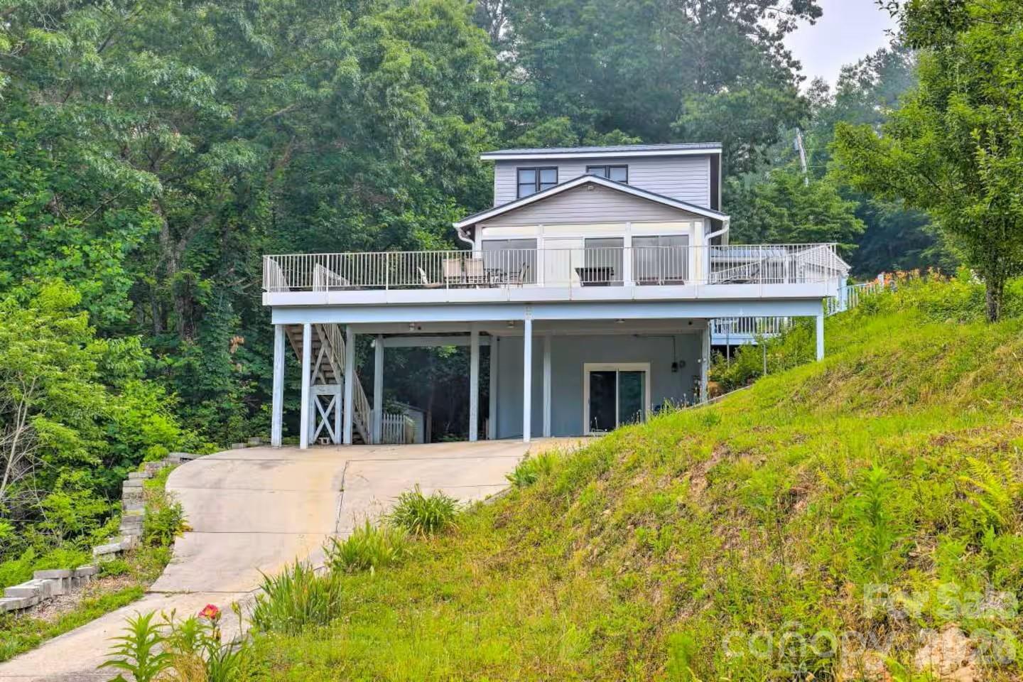 553 Deep Gap Road Sylva NC 28779