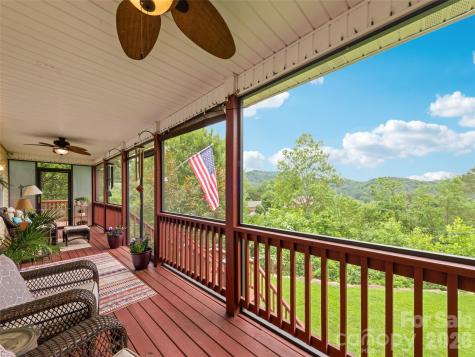 165 Lollis Lane Bryson City NC 28713