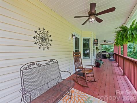 165 Lollis Lane Bryson City NC 28713