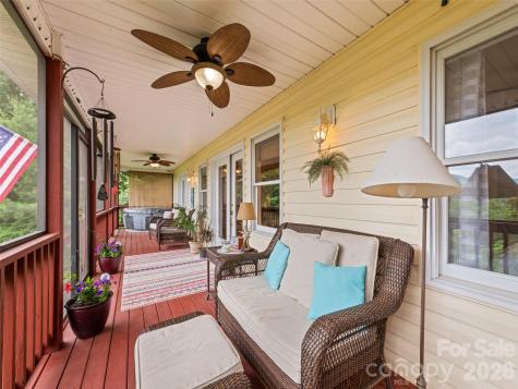 165 Lollis Lane Bryson City NC 28713